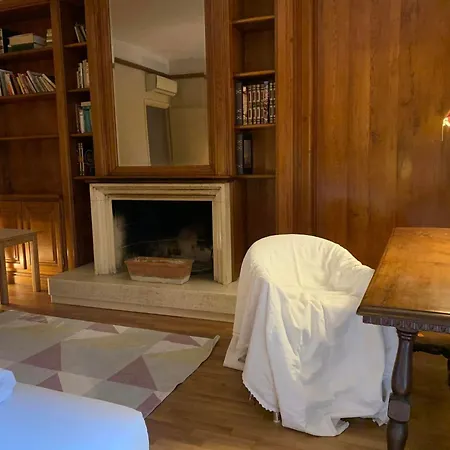 Judy's Apartment